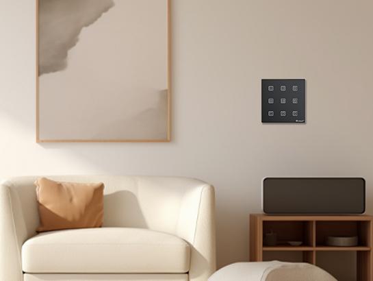 Smart Touch 0-10V Dimmer Switch - 3 Gang / 2086s