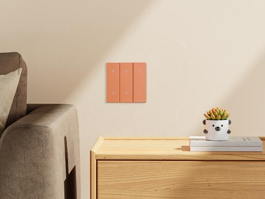 Smart 0-10V Dimmer Switch - 3 Gang / 2086s