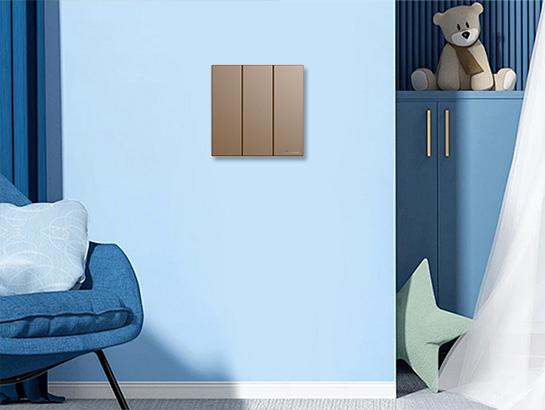 Smart Light Switch - 3 Gang / 2086s-MEC-A