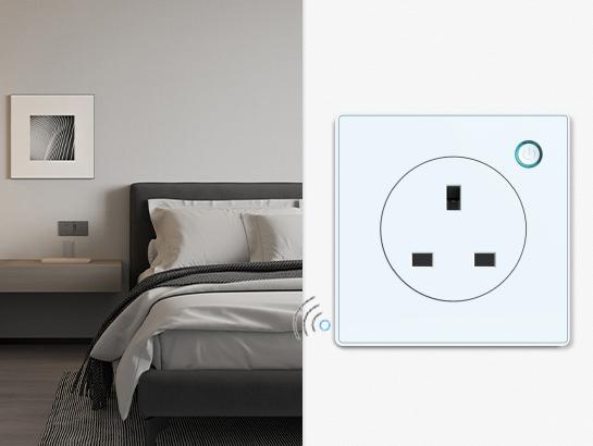 Smart Outlet / Socket UK with IR