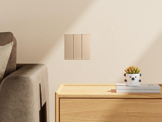 Smart Light Switch - 3 Gang / 2086s-MEC-A