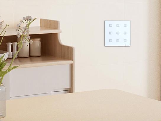 Smart Touch 0-10V Dimmer Switch - 3 Gang / 2086s