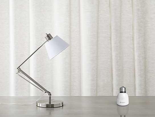 Yoswit Smart Bulb Adapter